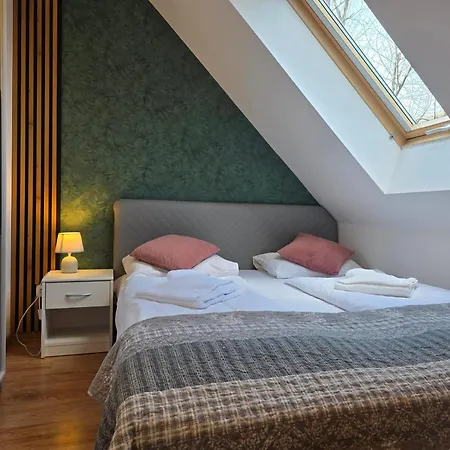 4seasons Z Prywtna Sauna I Kominkiem Apartment *