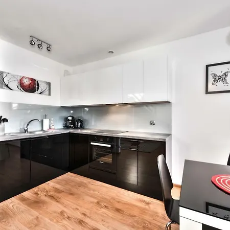 4seasons Z Prywtna Sauna I Kominkiem *