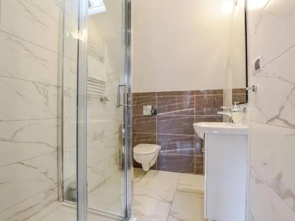 4seasons Z Prywtna Sauna I Kominkiem קרפאז'